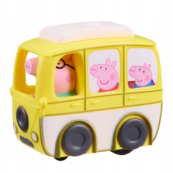TATYŚWINKA'S YELLOW CAMPERVAN
