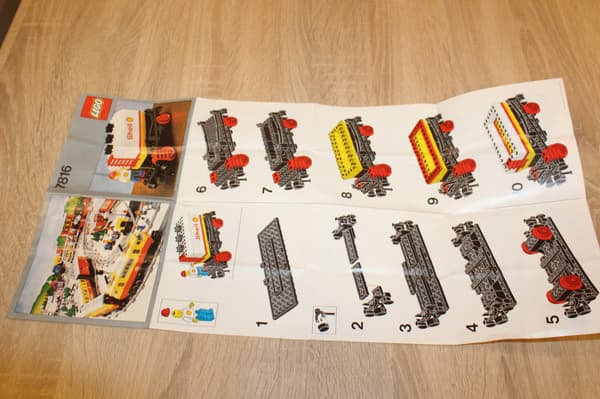 LEGO Trains 7816 TANKER SET INSTRUCTIONS