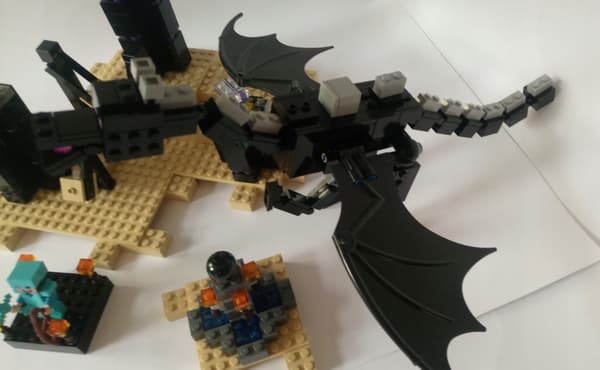 LEGO Minecraft: 21117 – Ender Dragon