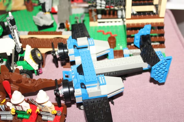 LEGO ADVENTURES Classic 5987 SET INSTRUCTIONS: Dino Research Compound