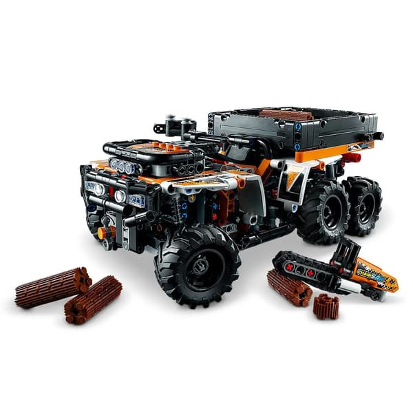 Lego Technic Off-Road Vehicle 42139 ((((dented box)))))
