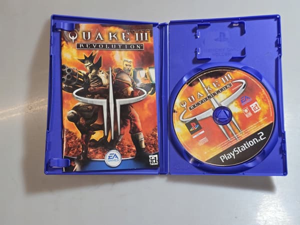 QUAKE III REVOLUTION PS2