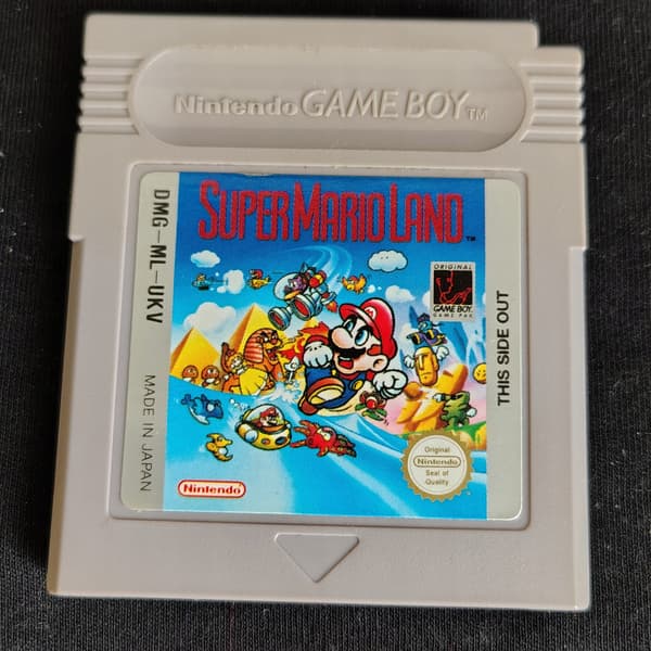 Nintendo Game Boy game: Super Mario Land