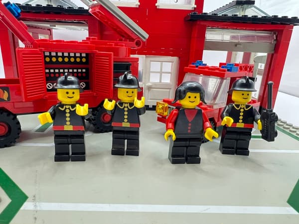 LEGO 6382 Town Fire Station