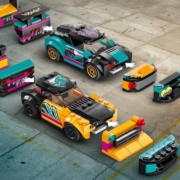 LEGO City 60389 Car Tuning Workshop