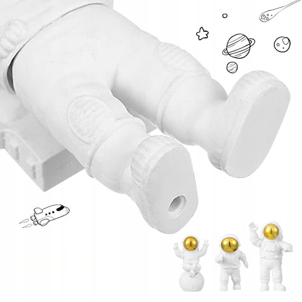3 ASTRONAUT FIGURINES – DECORATIONS FOR SHELVES AND OFFICES