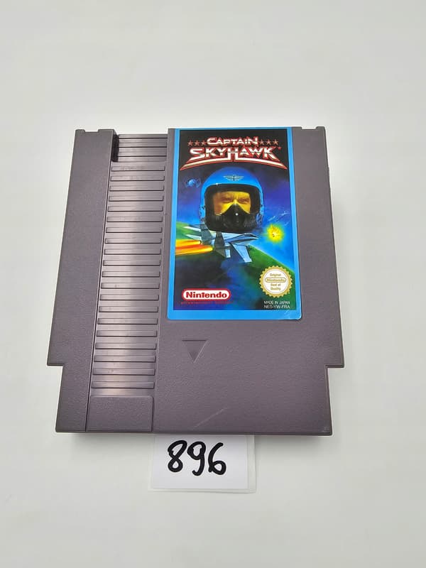 NINTENDO NES CAPTAIN SKYHAWK ORIGINAL