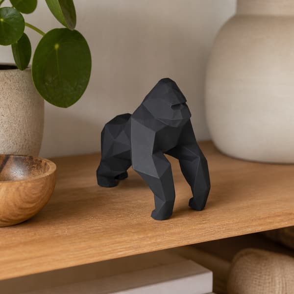 LOW-POLY GORILLA FIGURINE – DECORATIVE SCULPTURE FOR THE HOME – MANY COLOURS