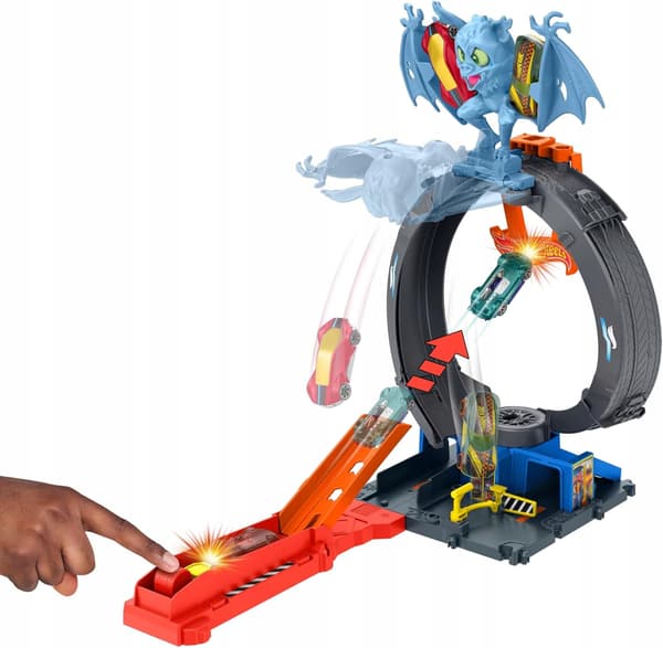 HOT WHEELS BAT LOOP SET – set including a loop, a launcher and a CAR
