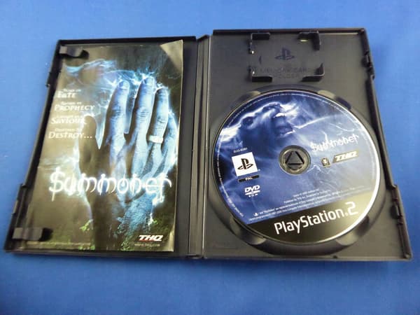 SUMMONER album, very good+ condition, complete PS2 set