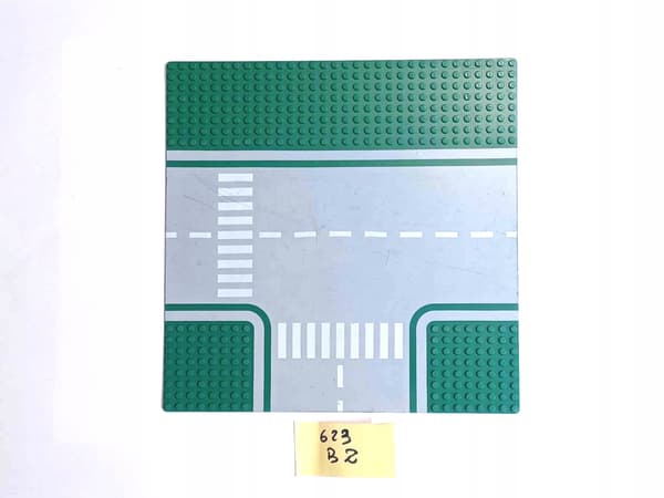 623B2. LEGO thin building plate, 32x32, thin