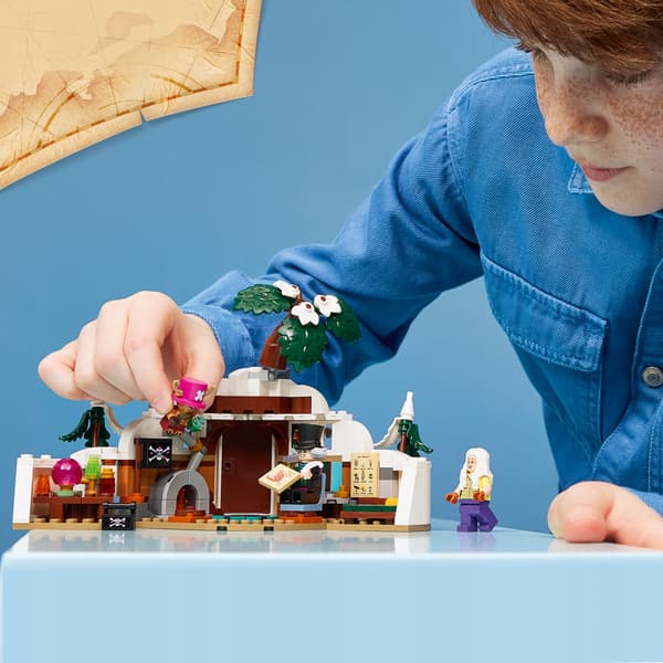 LEGO ONE PIECE Dr Hiluluk’s Hideout 75641