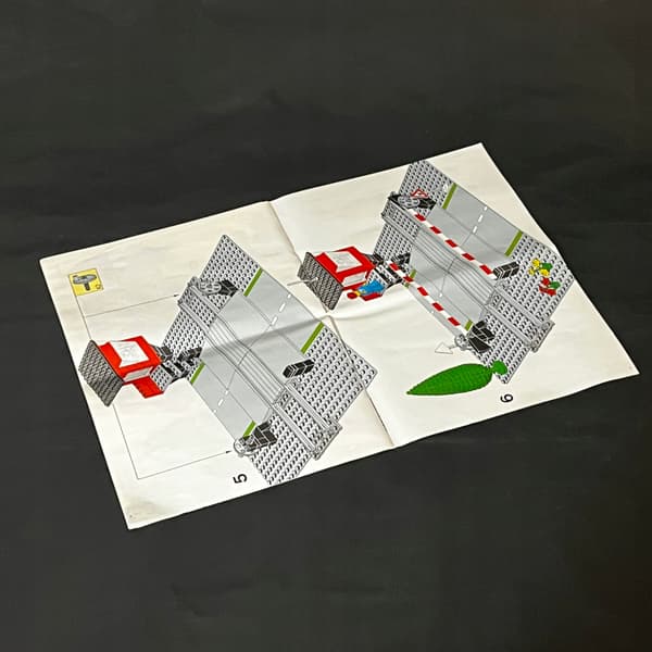 7835 LEGO Instructions