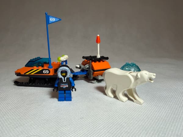 LEGO Set 6586 Polar Scout Arctic Town