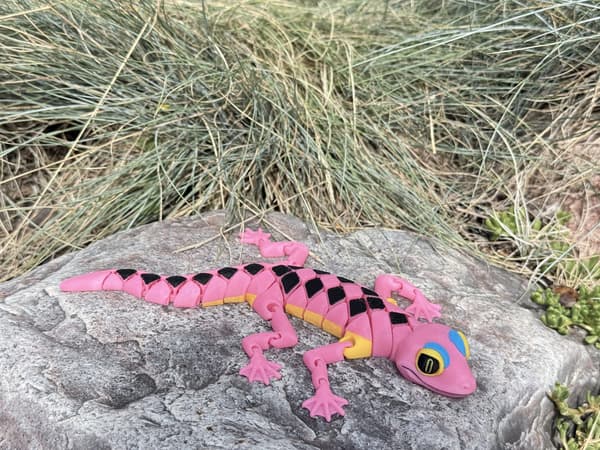 Namibian Palm Gecko 3D – segmented, movable figurine, terrarium decoration