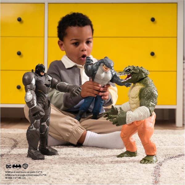 Spin Master Killer Croc figurine, 12 Giants, sound, plastic