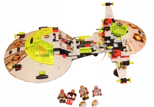 LEGO CLASSIC SPACE 6979 Interstellar UFO Starfighter – a unique set