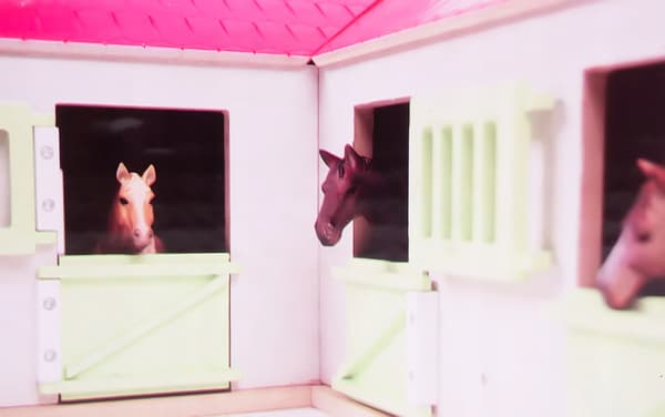 LARGE WOODEN CORNER STABLE FOR HORSES WITH 3 STALLS