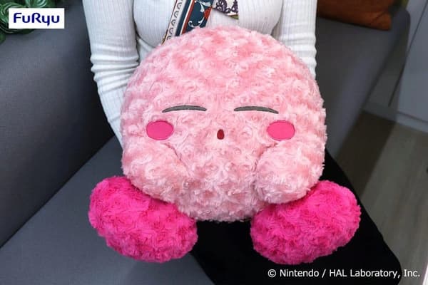 ++ Kirby Plush Figure – Sleepy Snuggle Version – 34 cm