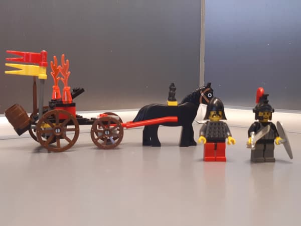 Lego Castle 6027 Bat Lord’s Catapult (No. 2)