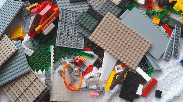 Mixed LEGO Bricks – 1kg, Category II, Unsorted, 1000g