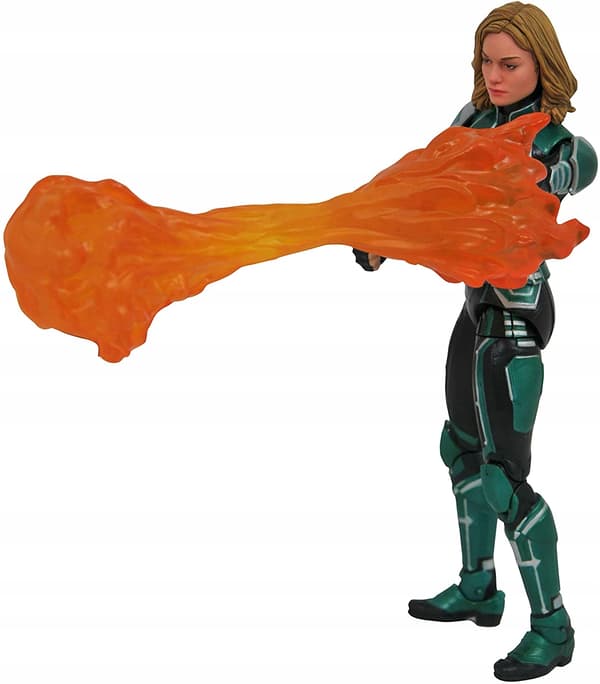 NEW DIAMOND SELECT CAPTAIN MARVEL FIGURE