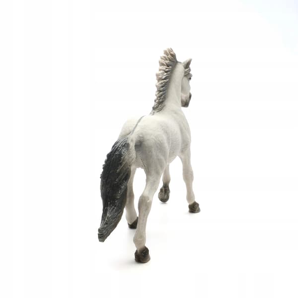 SCHLEICH SORRAIA MUSTANG STALLION