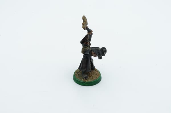 Warhammer 40k Imperial Guard Commissar metal figurine