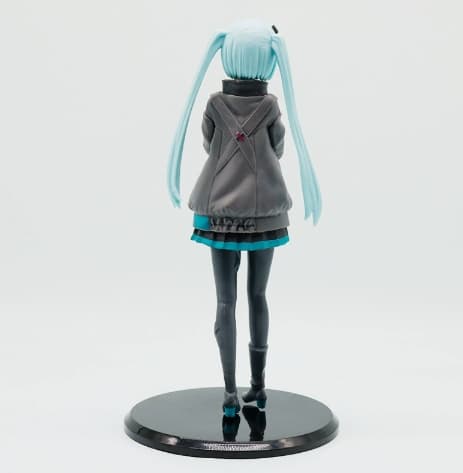 HATSUNE MIKU decorative collector’s figurine
