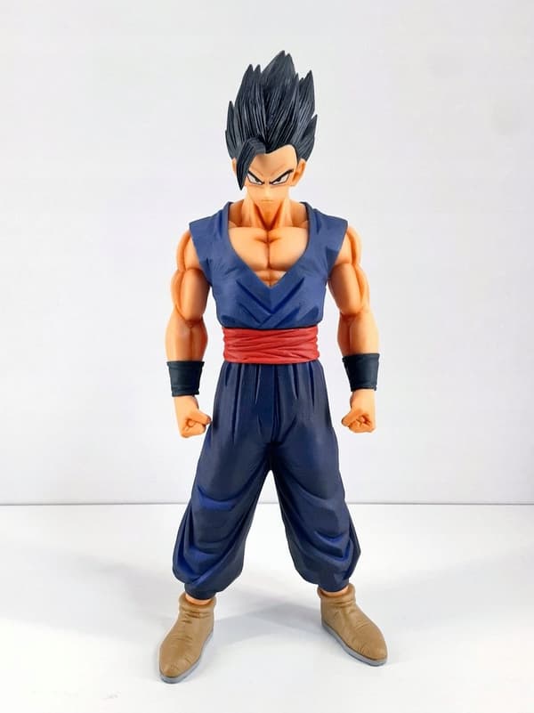DRAGON BALL FIGURINE: Hero Ultimate Gohan Masterlise