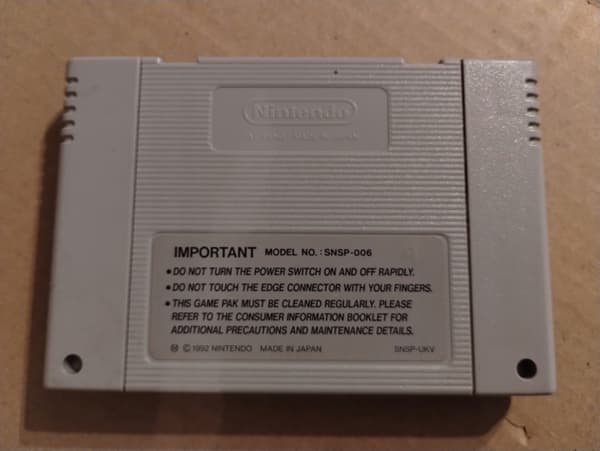 Zero: The Kamikaze Squirrel (SNES)