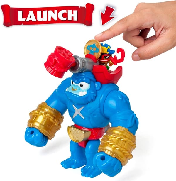 MOVING GORILLA FIGURINE WITH VERTICAL STRIKES AND A COIN THAT UNLOCKS ITS POWERS