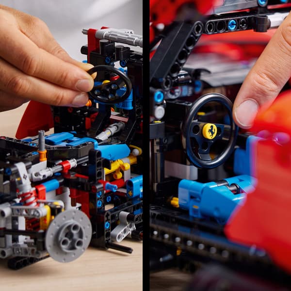LEGO Technic Ferrari Daytona SP3 42143