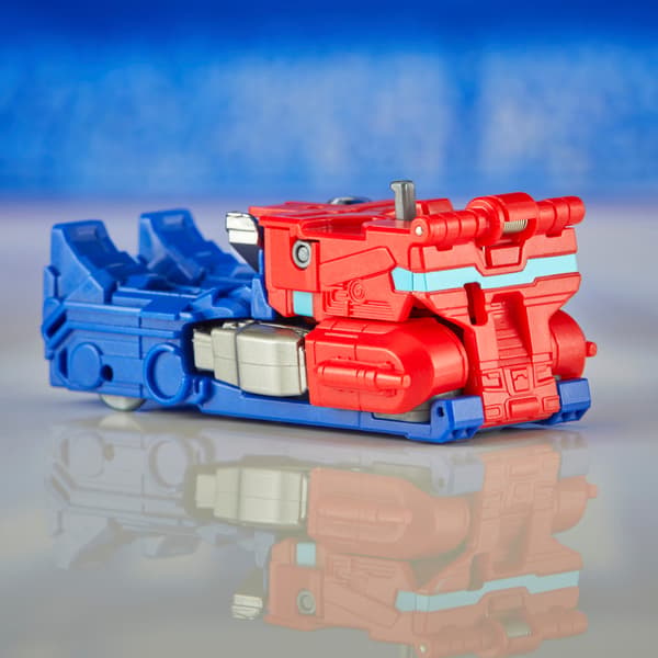 TRANSFORMERS ONE OPTIMUS PRIME Robot Figure MV8 Changers