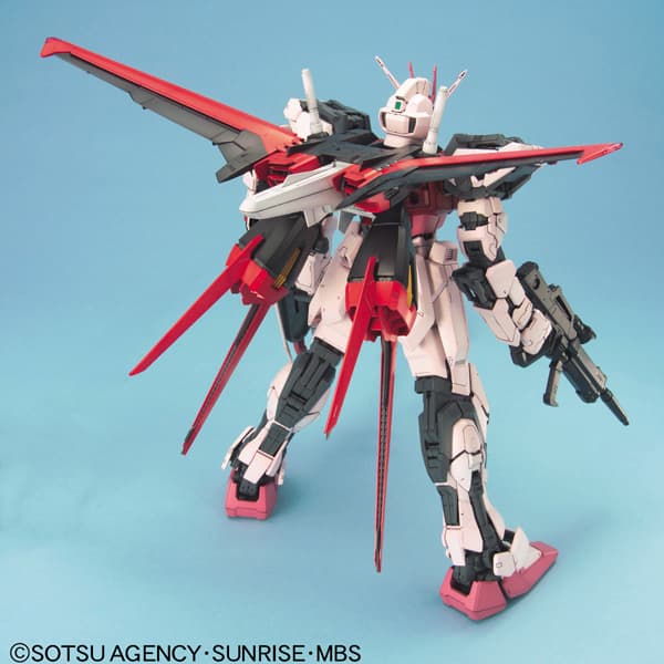 GUNDAM - Perfect Grade - Strike Rouge + Skygrasper - 1/60