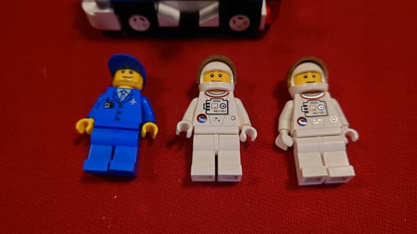 LEGO Creator 10213 Shuttle Adventure – second-hand