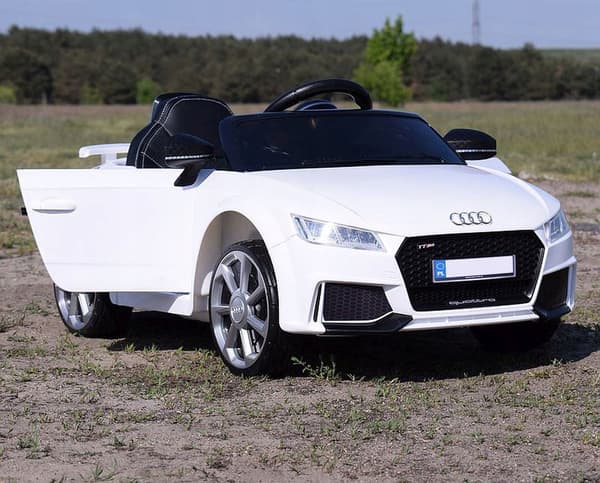 ORIGINAL AUDI TT RS BATTERY-POWERED REMOTE-CONTROL CAR