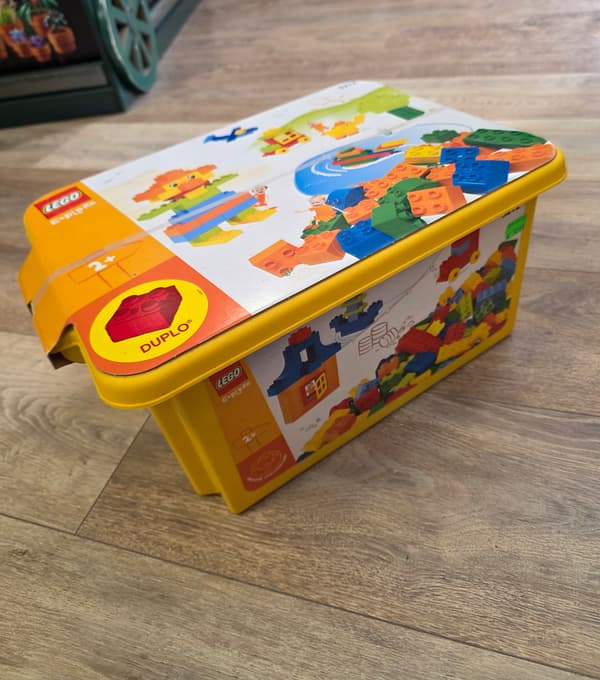 5212 LEGO Duplo Box, 2003