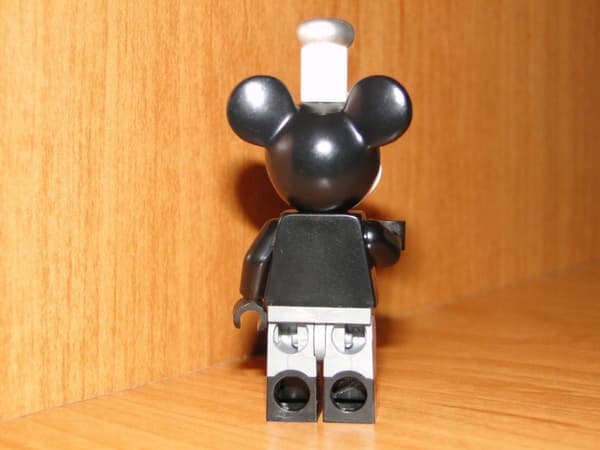 NEW LEGO Disney Minifigure – MICKEY MOUSE – idea049