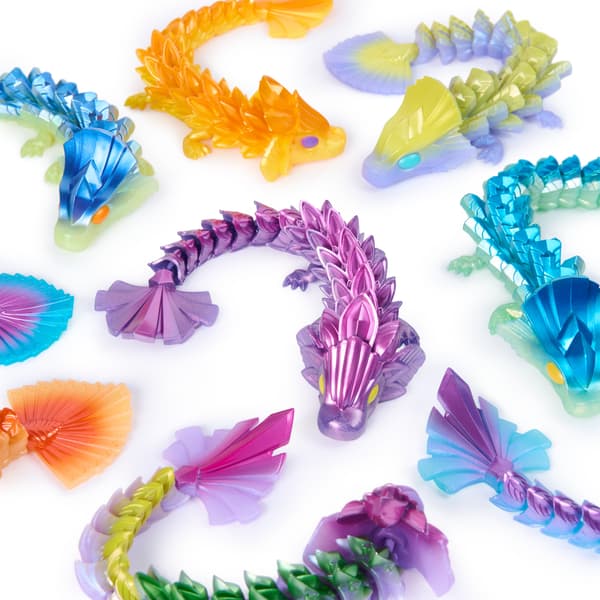 Crystalynx Dragons. Small collectable dragons by Spin Master, 120 x 85 mm
