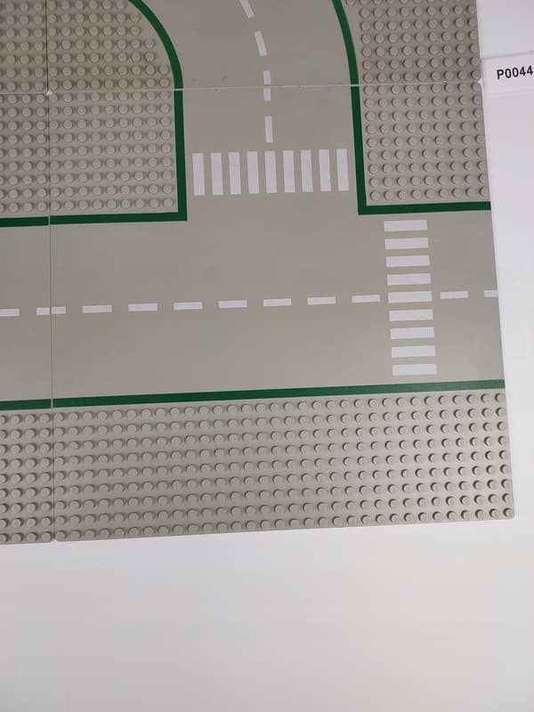 Lego building plates – streets, 32x32, model set, 4 pieces, P044