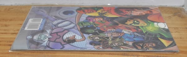 PERFECT Jla / Avengers 1 Marvel DC