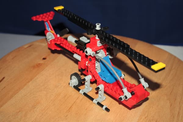 Lego Technic 8812 Hawk II Helicopter
