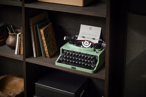 LEGO Ideas 21327 LEGO Typewriter 21327