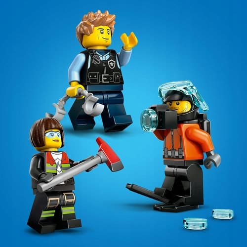 LEGO City 60462 Set featuring a Helicopter, Fire Engine and Submarine
