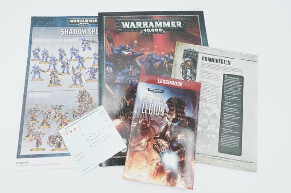 Warhammer 40k Schattenspeer set: brochure, booklet and decal
