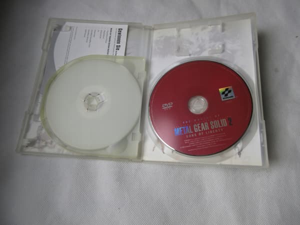 ORIGINAL METAL GEAR SOLID 2 GAME – BONUS 2 SONY PLAYSTATION PS2 DISCS