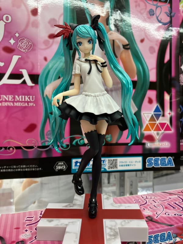Sega Hatsune Miku Diva 39's Anime Figurine