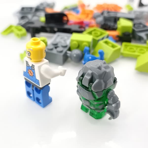 LEGO Power Miners 8957 Mine Mech Mining Robot