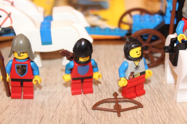 LEGO CASTLE 6055 SET INSTRUCTIONS